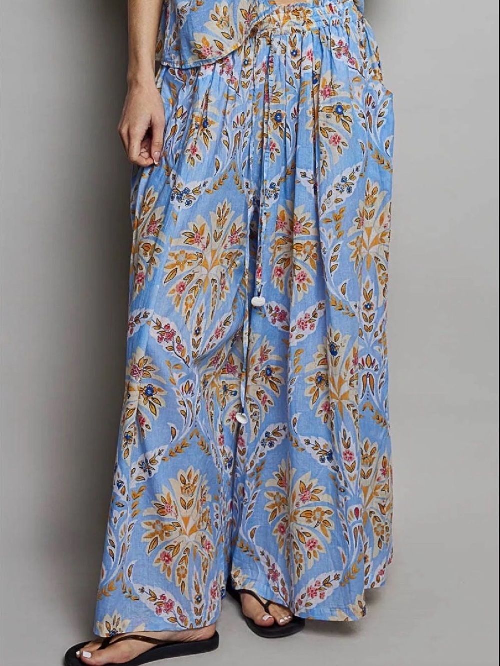 POL NWT Blue Floral Cotton Palazzo Pants Size Medium Fits to XL